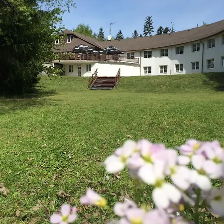 Schindleruv Haj Hotel 3*